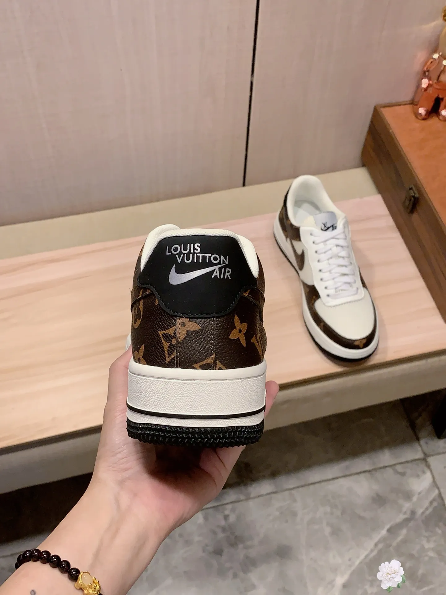 Men's Men's Shoes 💰442💰💰🎩🎩[Lightning][Lightning] "Lv*" Latest•hot style casual shoes, top brand [Seduce] luxury~purchase, top~quality. [Strong] The upper is made of imported breathable cowhide material ➕ breathable sheepskin feet (•) with fine workmanship. Original stylish and stylish soft rubber wear-resistant and non-slip outsole, light and comfortable on the feet, the real thing looks better when photographed, 305: code: 38-44, 3️⃣ colors selected